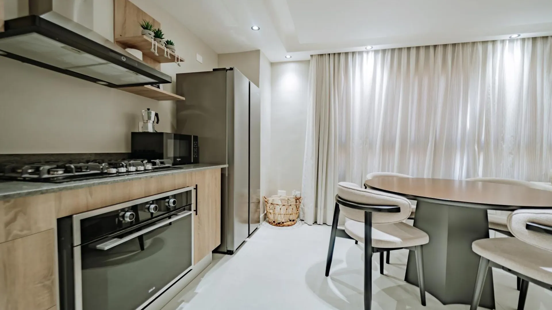 2 Bedroom Cozy Apartment 3 Minutes To Downtown Punta Cana